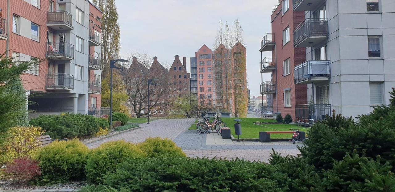 Apartament Pod Trzema Niebieskimi Kaczorami Gdańsk Exterior foto